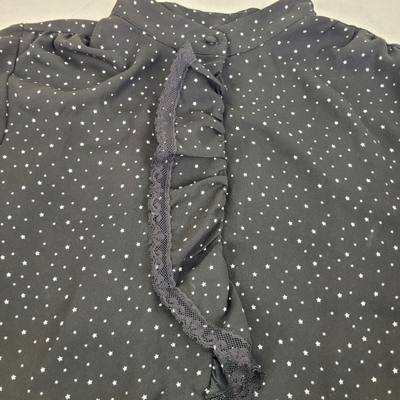 Who What Wear black long sleeve blouse white stars ruffle lace front button up M - Picture 9 of 11